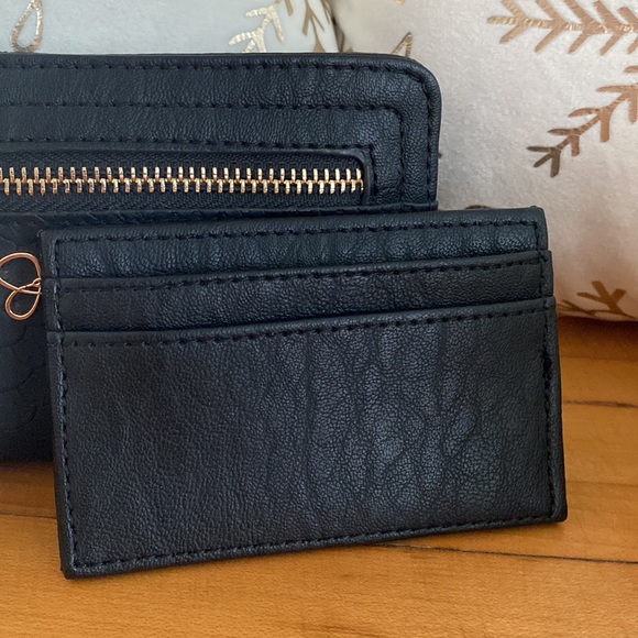 Jessica Simpson Faux Snakeskin Wallet & Card Case, Black - Picture 7 of 16